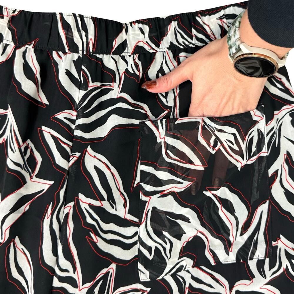 Calvin Klein Black White Red Floral Leaf Crepe Wide Leg Pants size L NEW Tags - Picture 16 of 16
